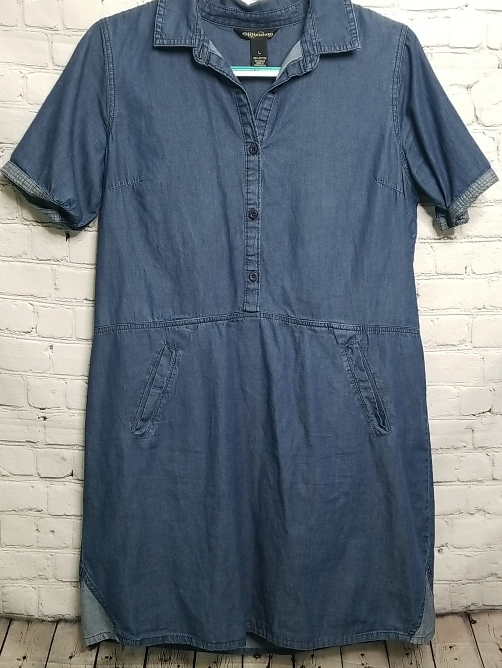 Millenium womens denim dress size Large 100% cotton drop waist w/pockets EUC